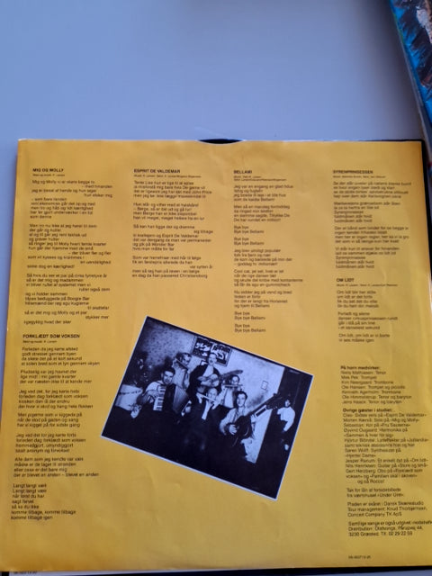 LP Kim Larsen Forklædt som voksen